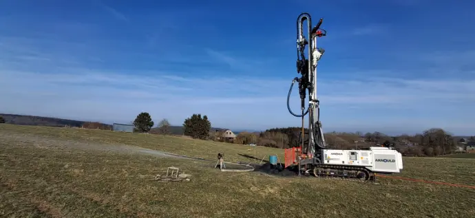 Foreuse Arnould pour forage de puits